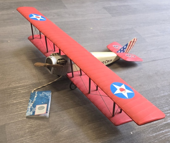 curtiss_jenny_flying_circus_authentic_models_4