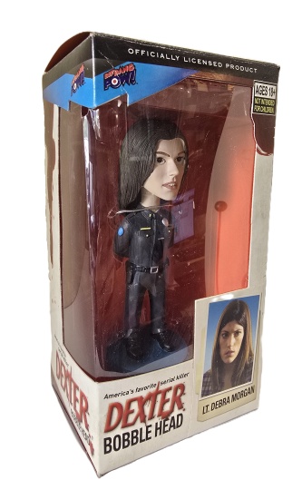 dexter_debra_morgan_bobble_showtime1
