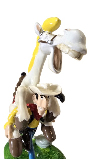 lucky-luke-portant-jolly-jumper_pixi_5454_2