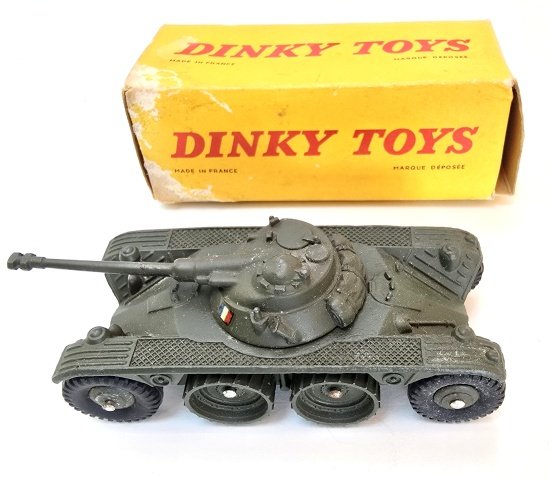 panhard_blinde_reconnaissance_dinkytoys_80a_1