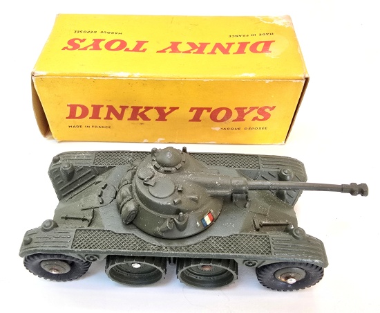 panhard_blinde_reconnaissance_dinkytoys_80a_4