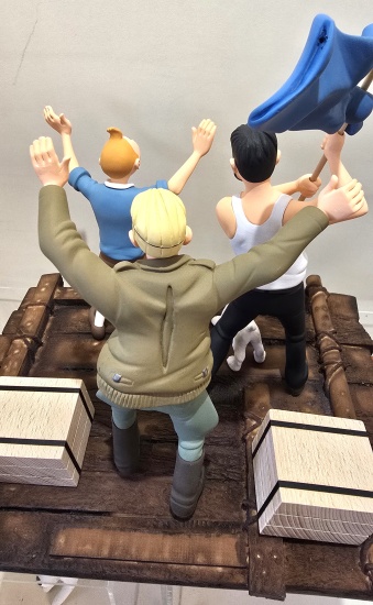 radeau_tintin_aroutcheff_moulinsart__2