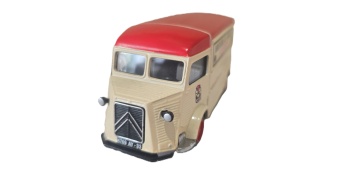 citroen-ytf6-van-pommery-matchbox-2_439879923