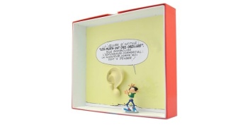 gaston_et_loreille_murale_enregistreuse_gante_pixi_6590