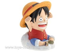 one-piece-luffy-mini-tirelire-plastoy2