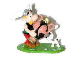 Astérix portant le vase